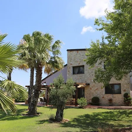Verde - Pool, Bbq, 5 Bdrms, View, Garden Villa *