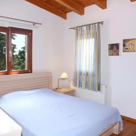 Verde - Pool, Bbq, 5 Bdrms, View, Garden Villa *